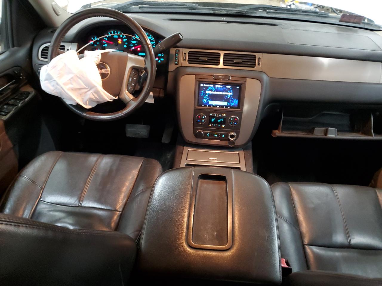 2011 GMC Sierra - Image 8