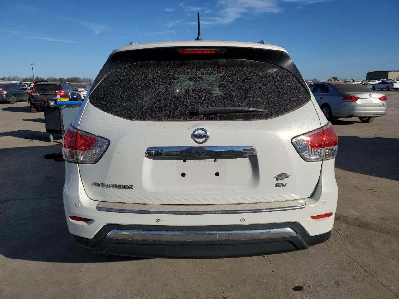 2014 Nissan Pathfinder - Image 6