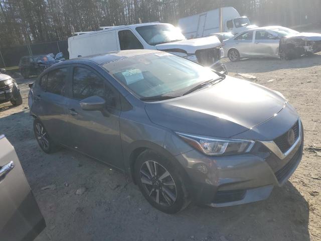  NISSAN VERSA 2021 Szary