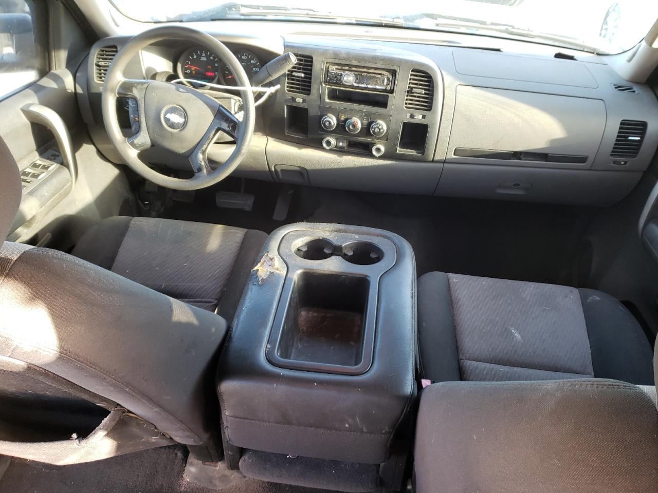 2008 Chevrolet Silverado - Image 8
