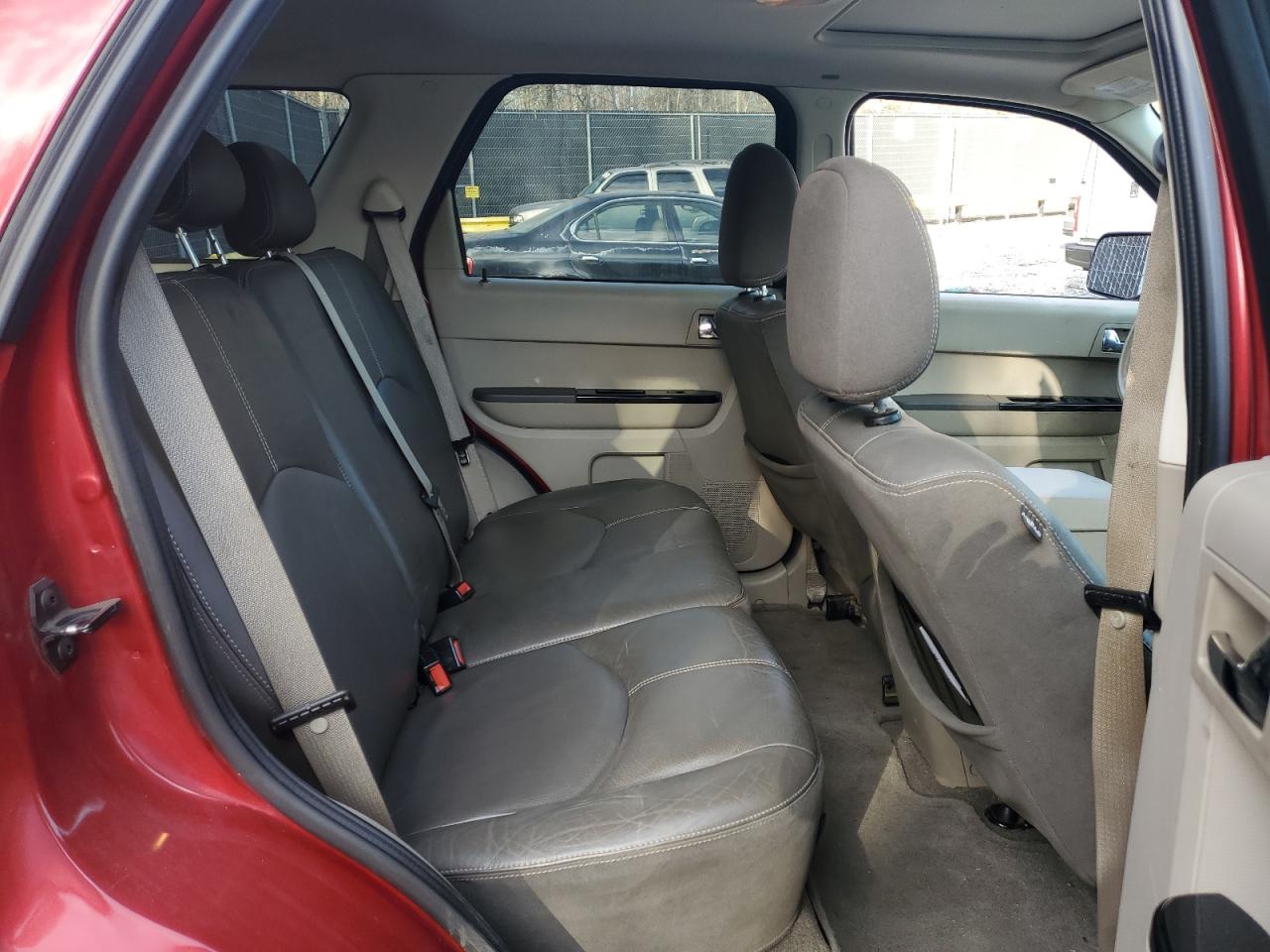 2008 Mazda Tribute - Image 11