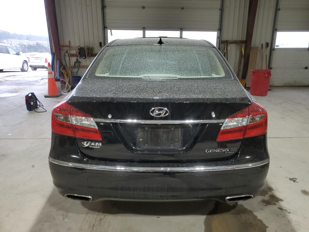 2013 Hyundai Genesis - Image 6