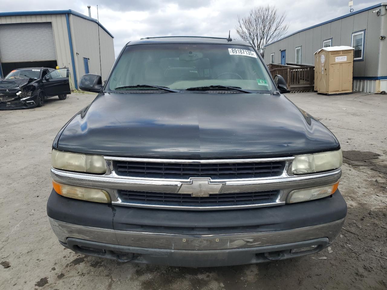 2003 Chevrolet Suburban - Image 5