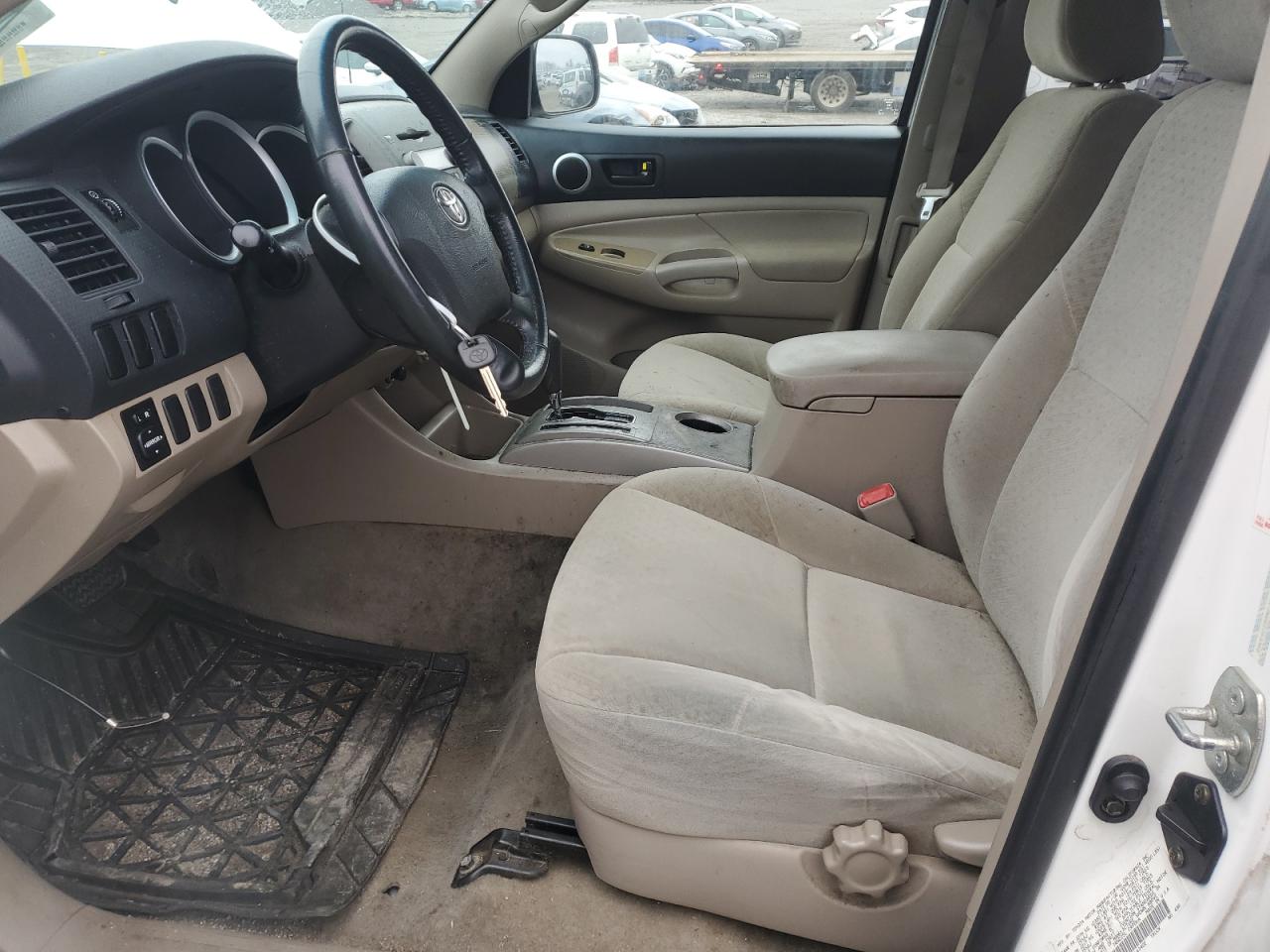 2006 Toyota Tacoma - Image 7