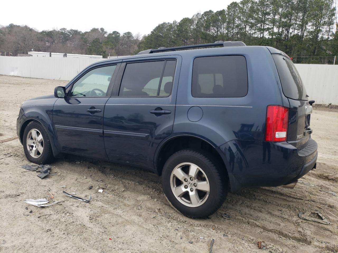 2011 Honda Pilot - Image 2