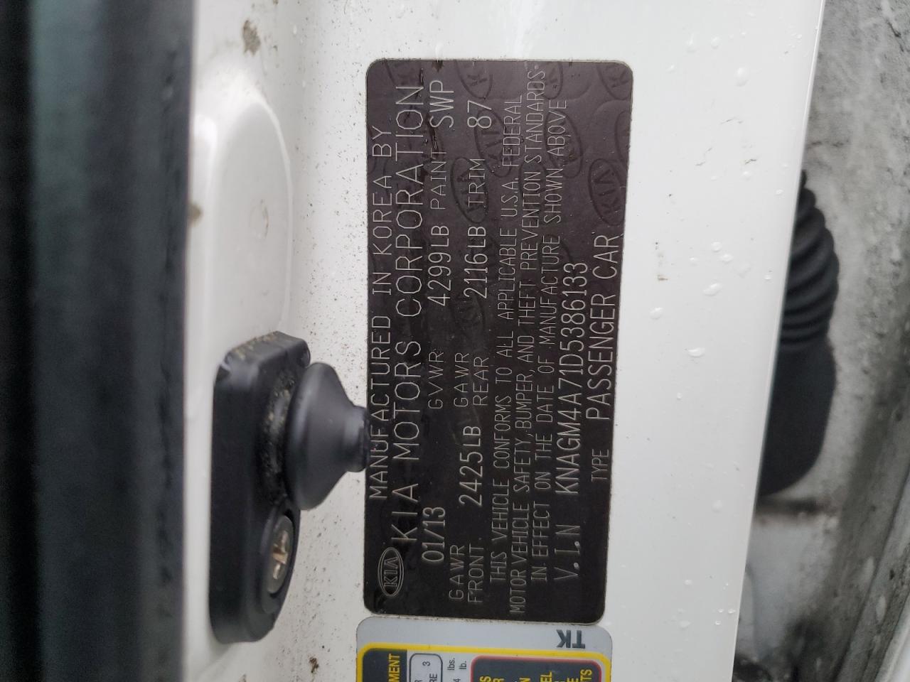 2013 Kia Optima - Image 12