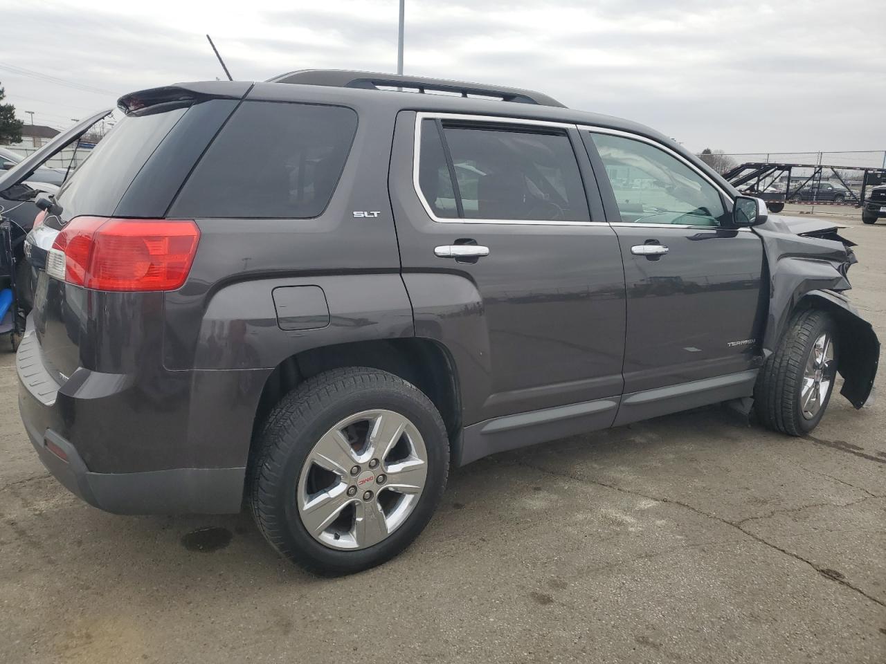 2015 GMC Terrain - Image 3