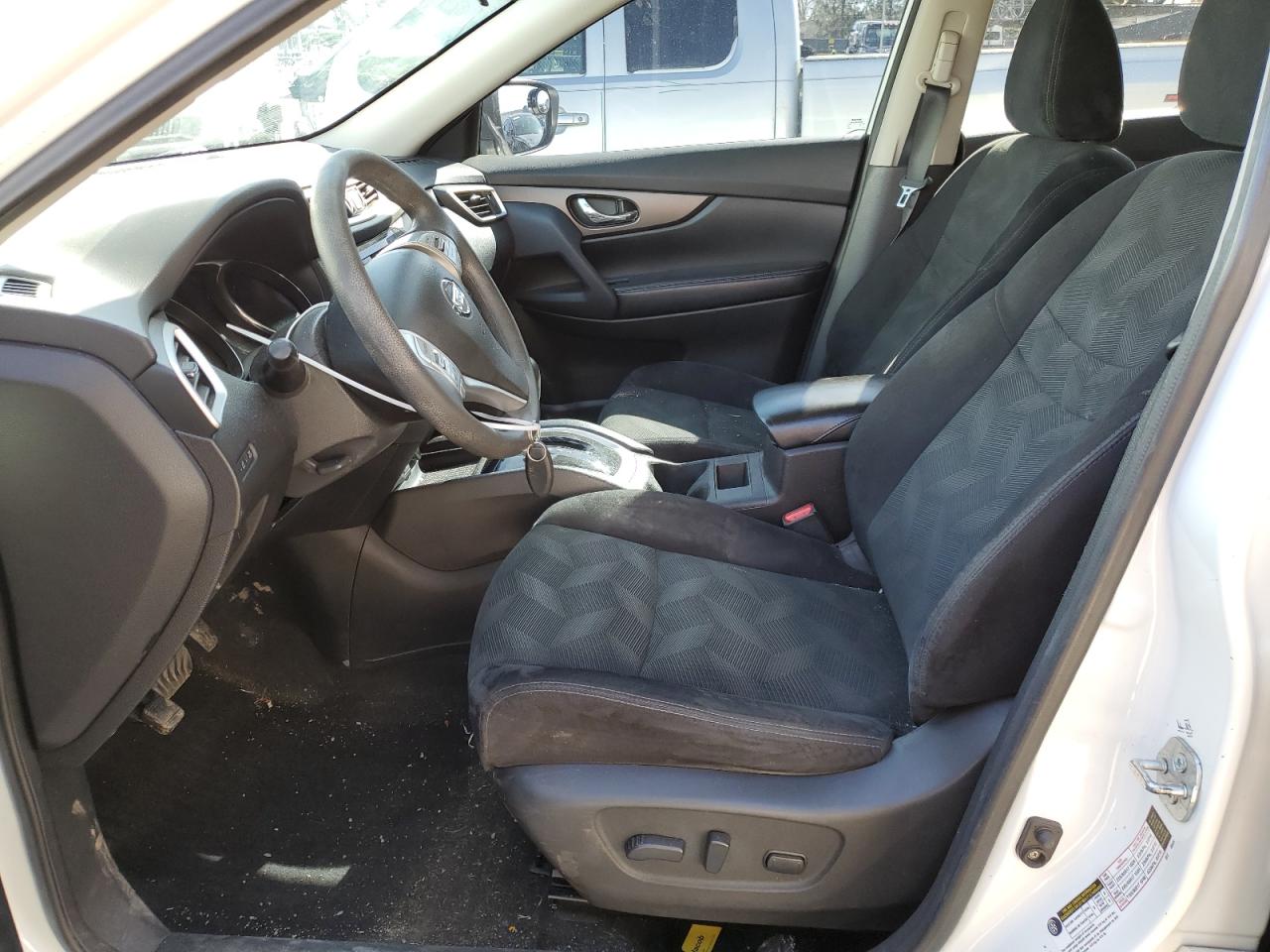 2014 Nissan Rogue - Image 7