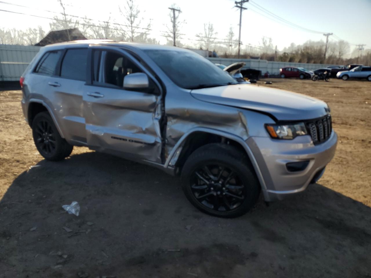 2019 Jeep Grand Cherokee - Image 4