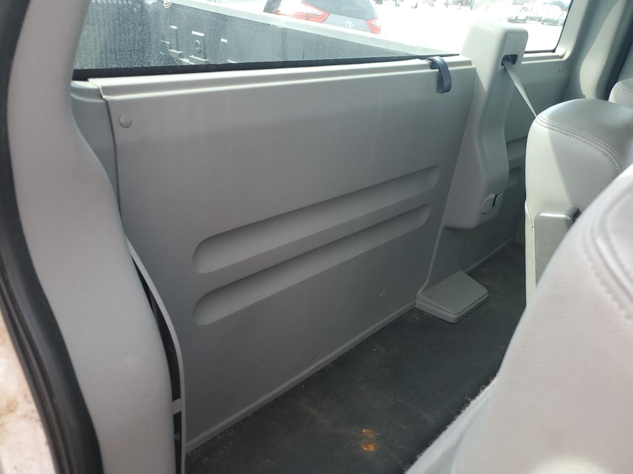 2005 Ford F-150 - Image 10