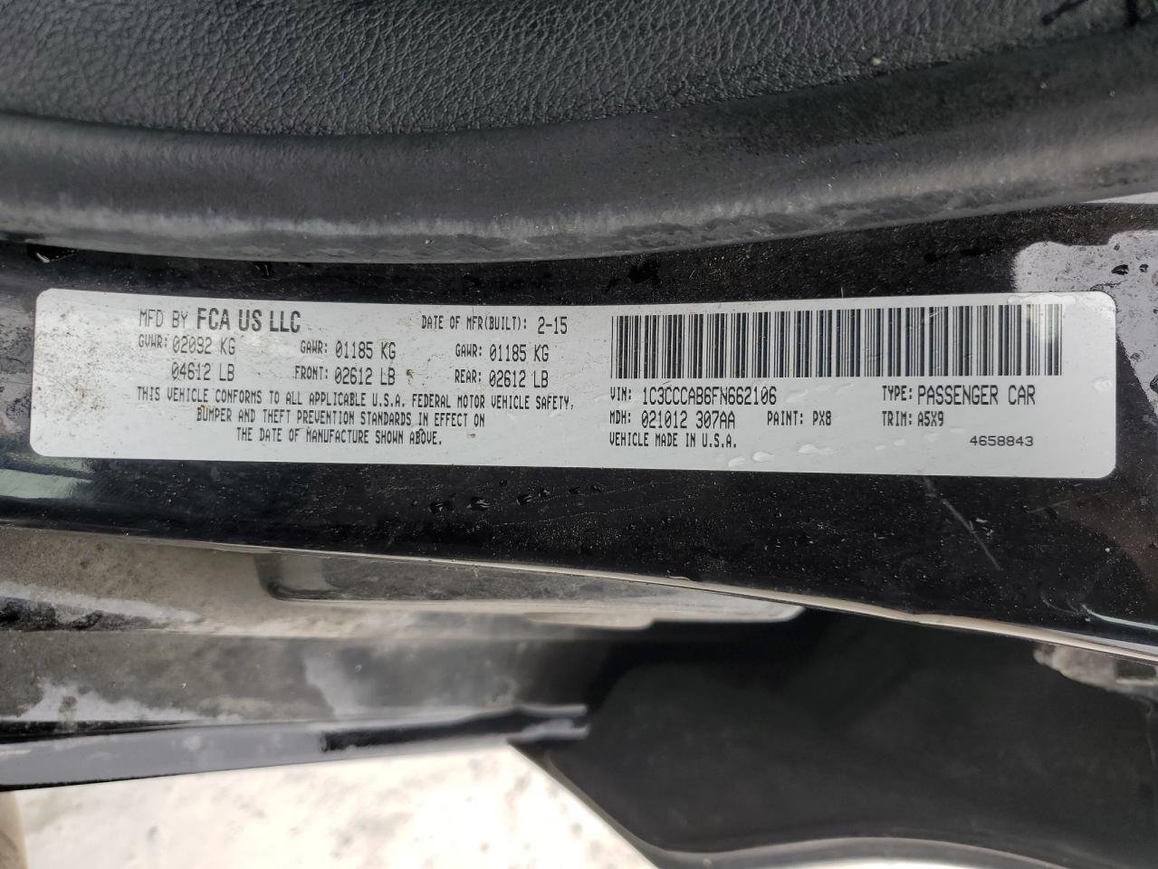 2015 Chrysler 200 - Image 12