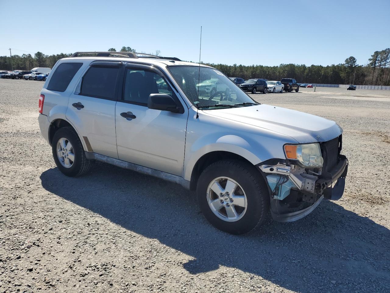 2010 Ford Escape - Image 4