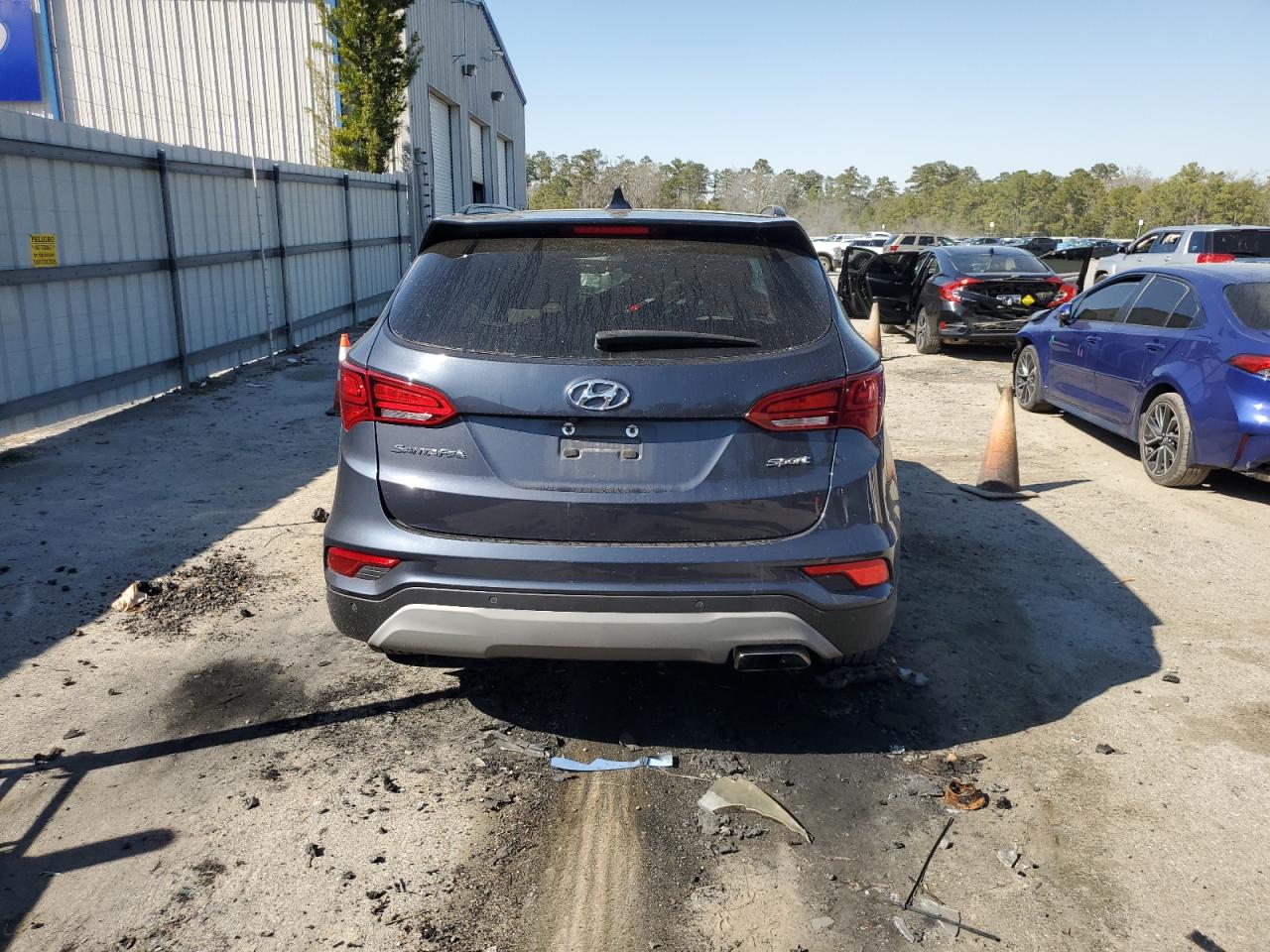 2018 Hyundai Santa Fe - Image 6