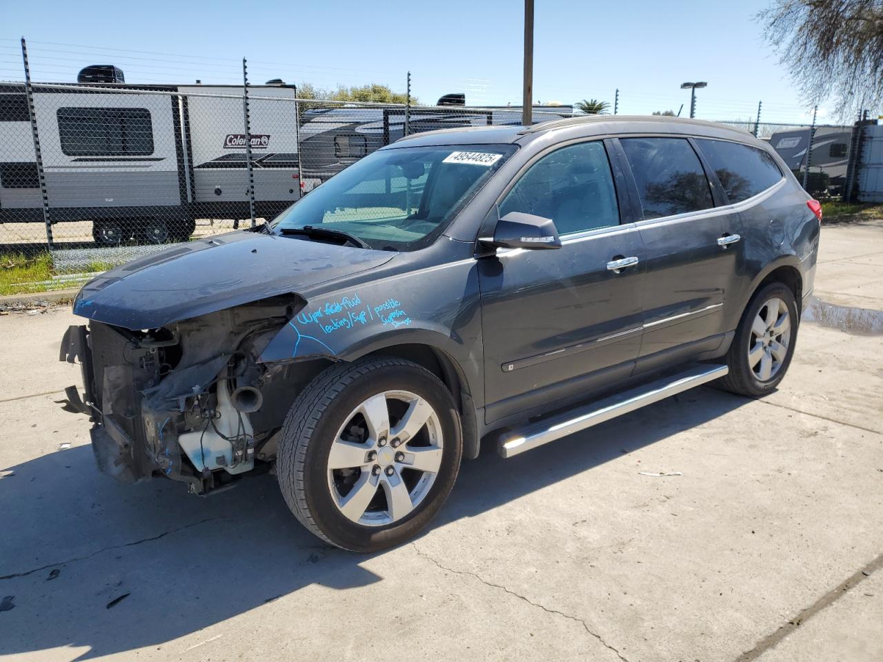 2009 Chevrolet Traverse Ltz for Sale in Sacramento, CA - Front End