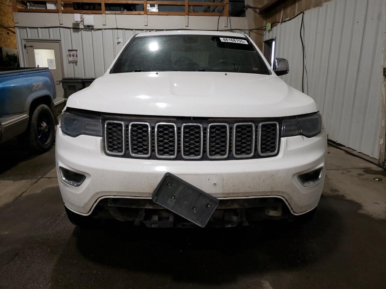 2017 Jeep Grand Cherokee - Image 5