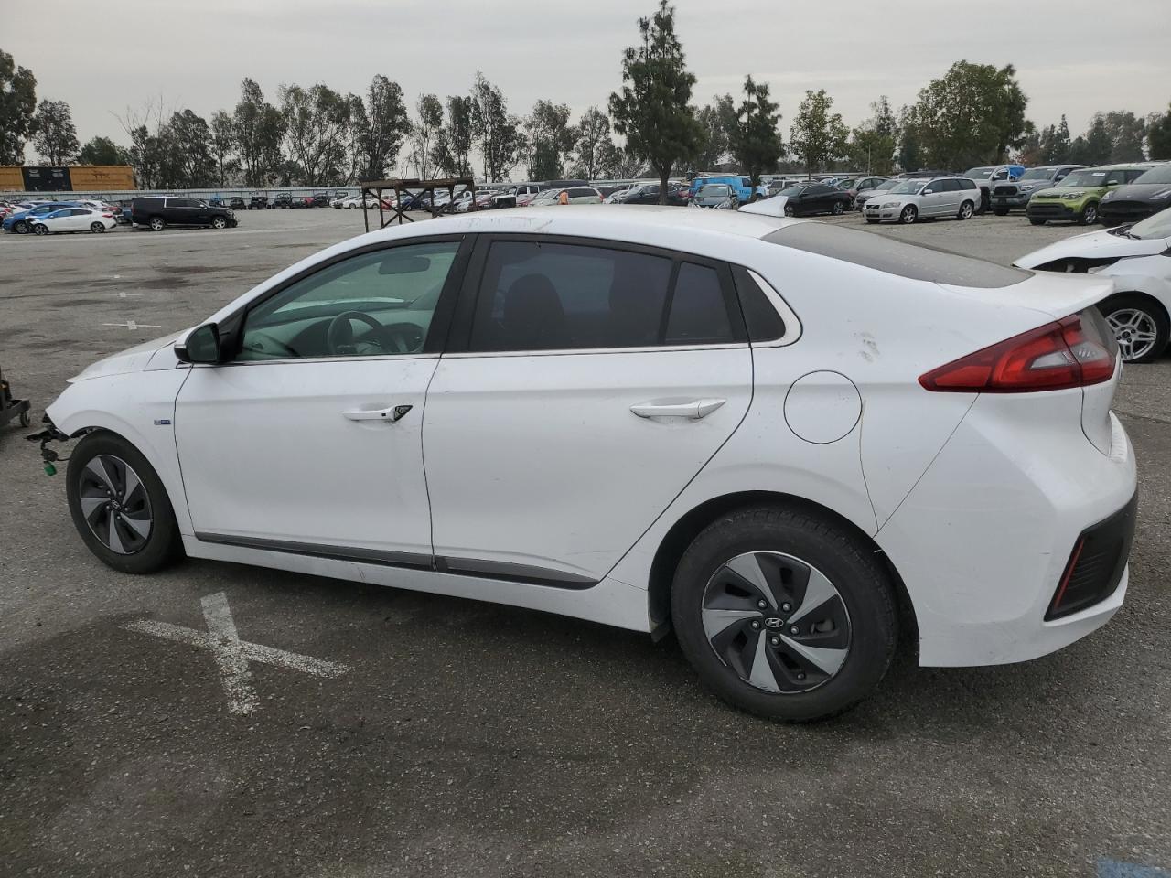 2017 Hyundai IONIQ - Image 2