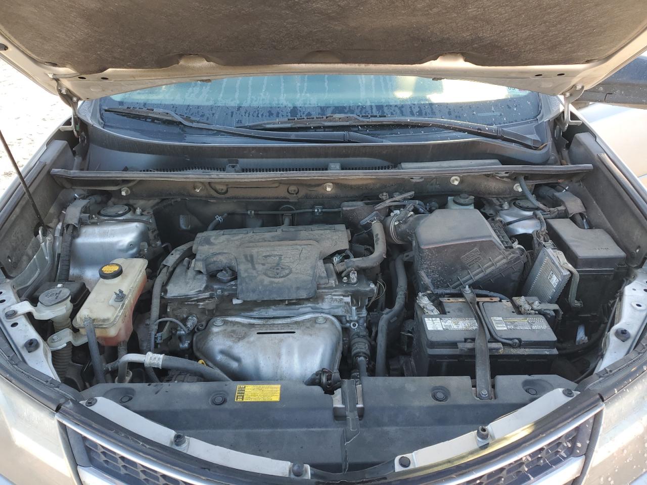2013 Toyota RAV 4 - Image 12