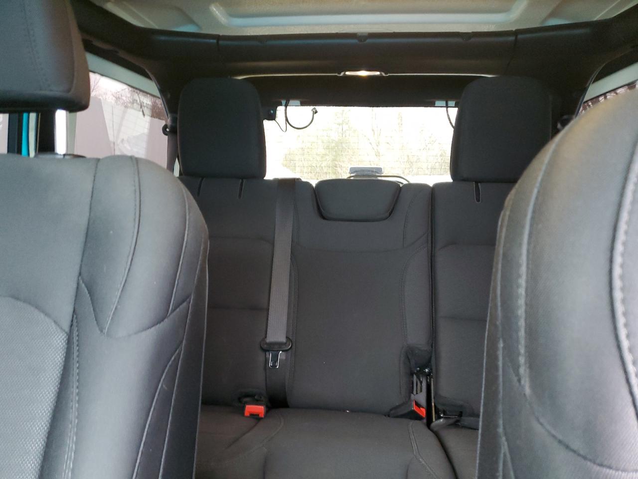 2020 Jeep Wrangler - Image 10
