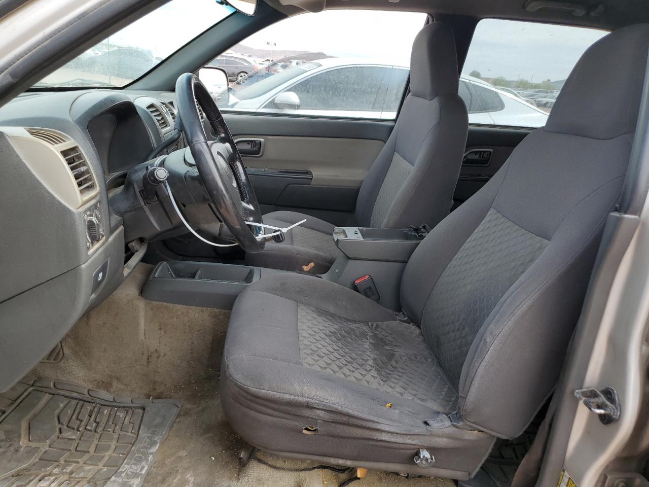 2005 GMC Canyon - Image 7