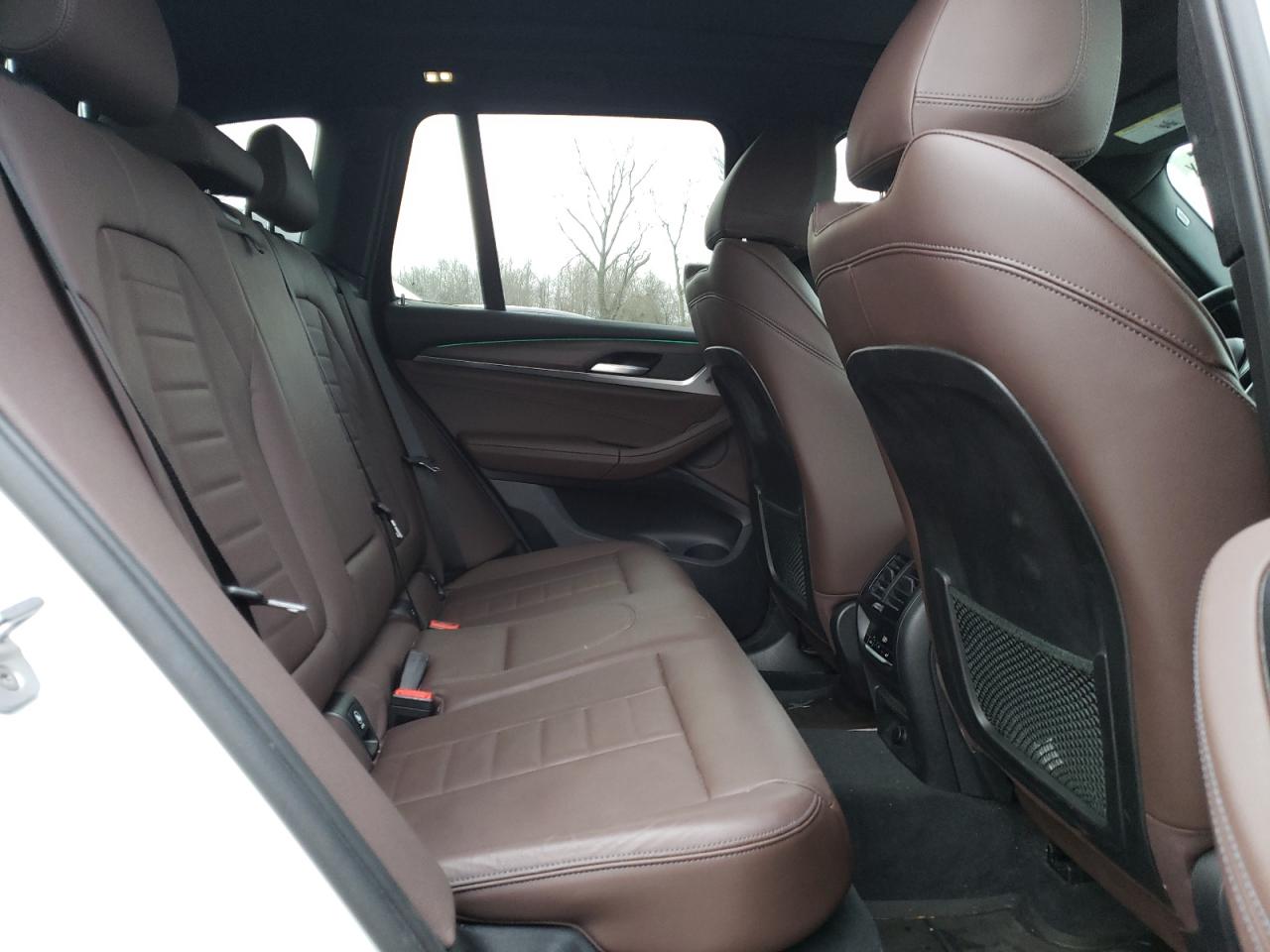 2018 BMW X3 - Image 11