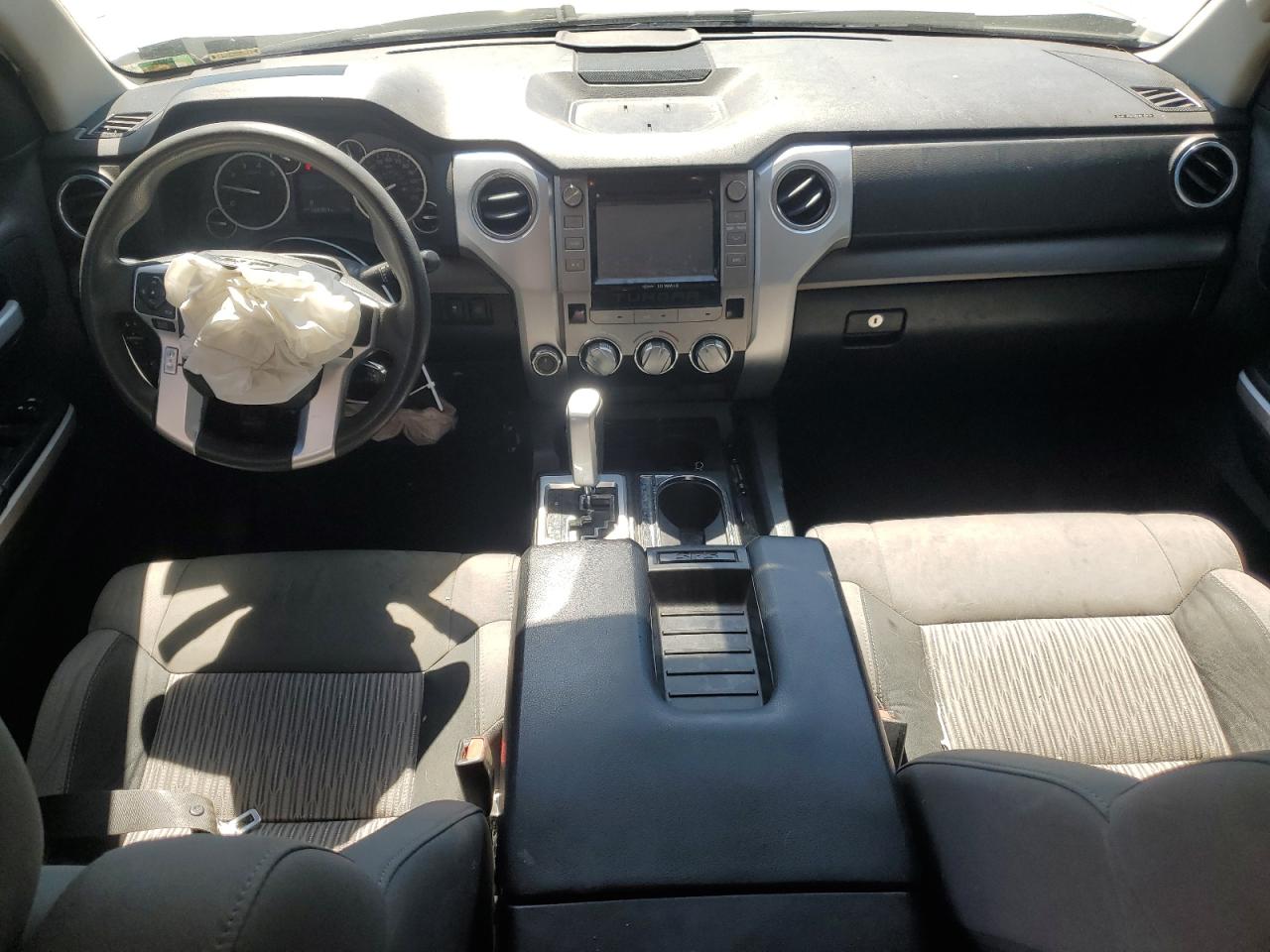 2015 Toyota Tundra - Image 8