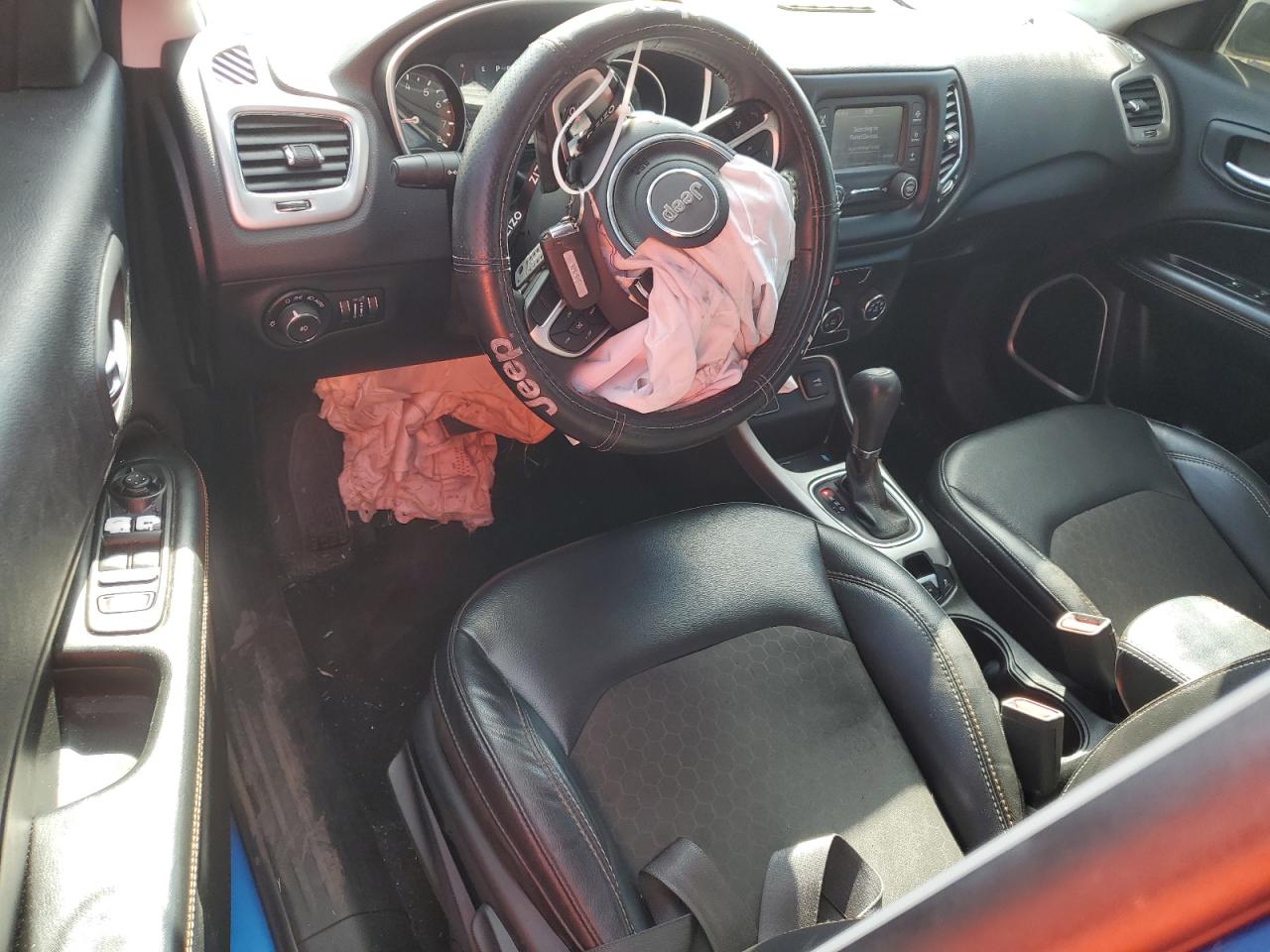 2018 Jeep Compass - Image 8