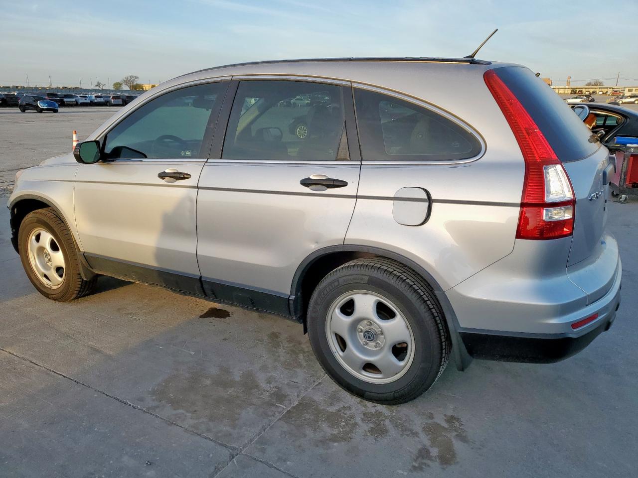 2011 Honda CR-V - Image 2