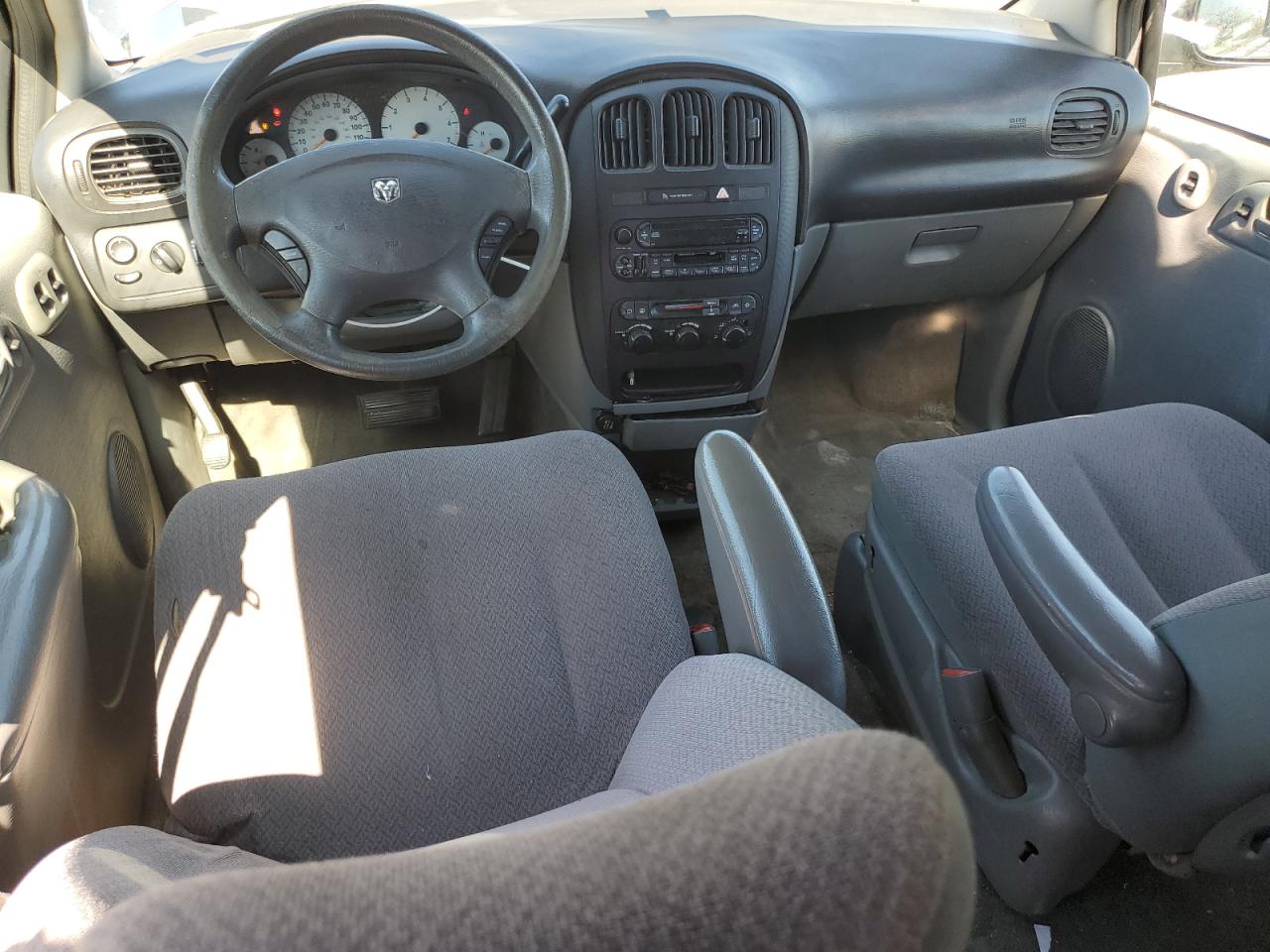 2007 Dodge Caravan - Image 8