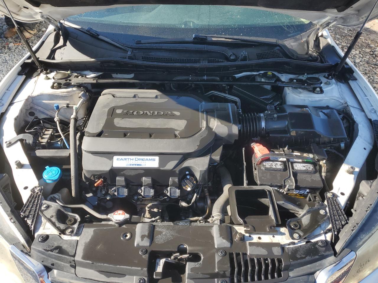 2013 Honda Accord - Image 11