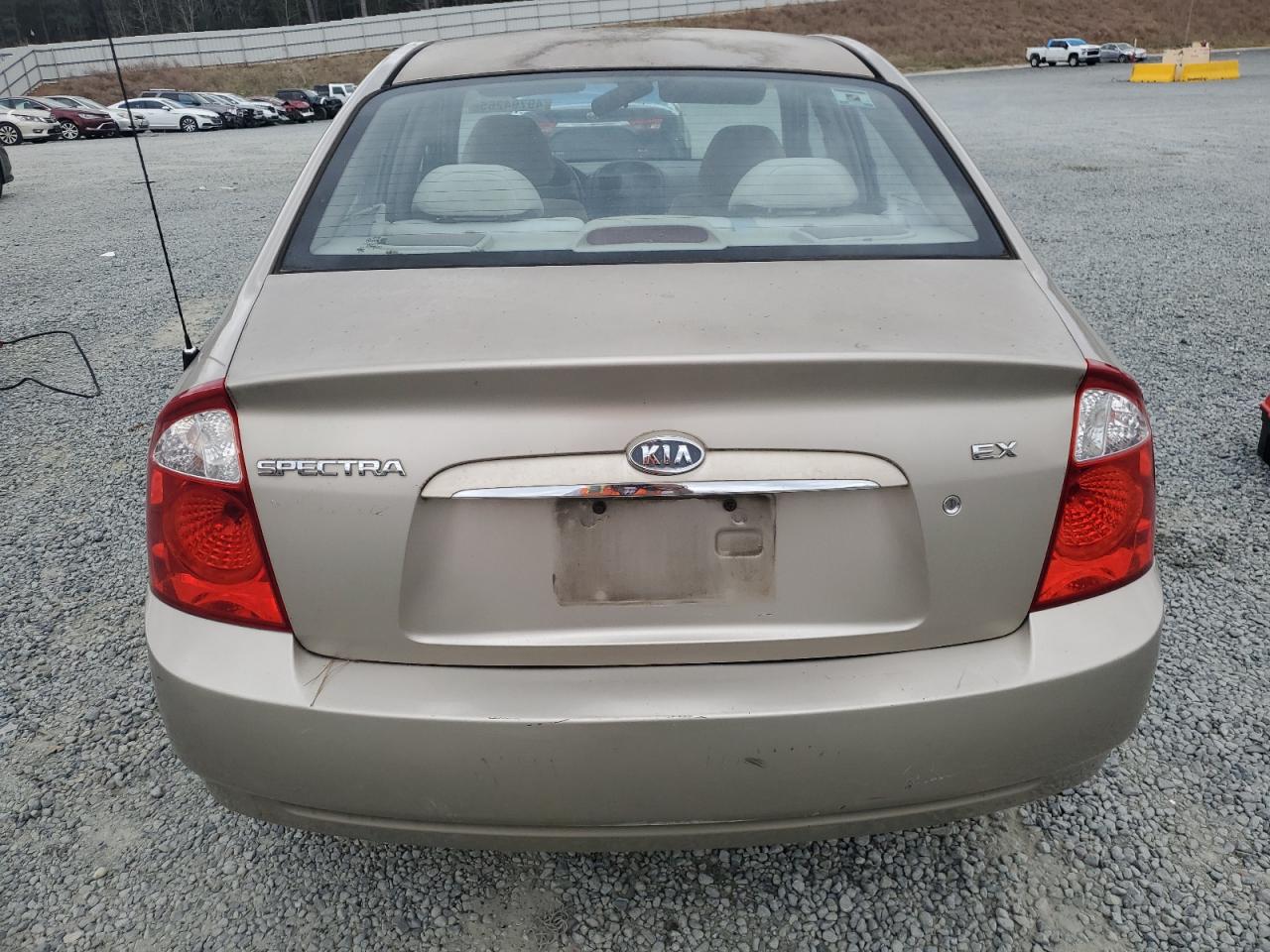2004 Kia Spectra Lx VIN: KNAFE121145016303 Lot: 49794265