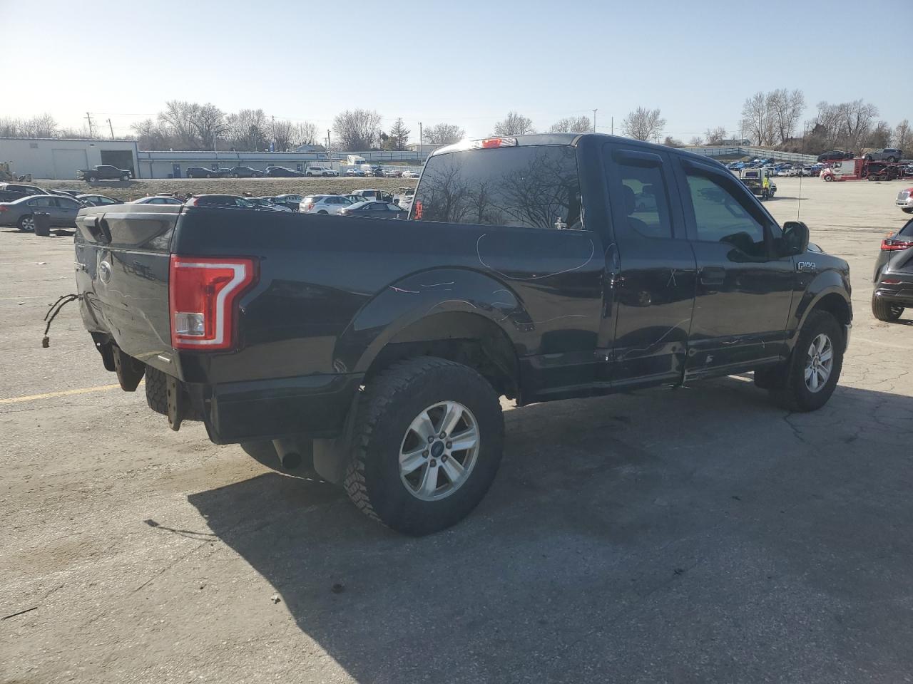 2015 Ford F-150 - Image 3