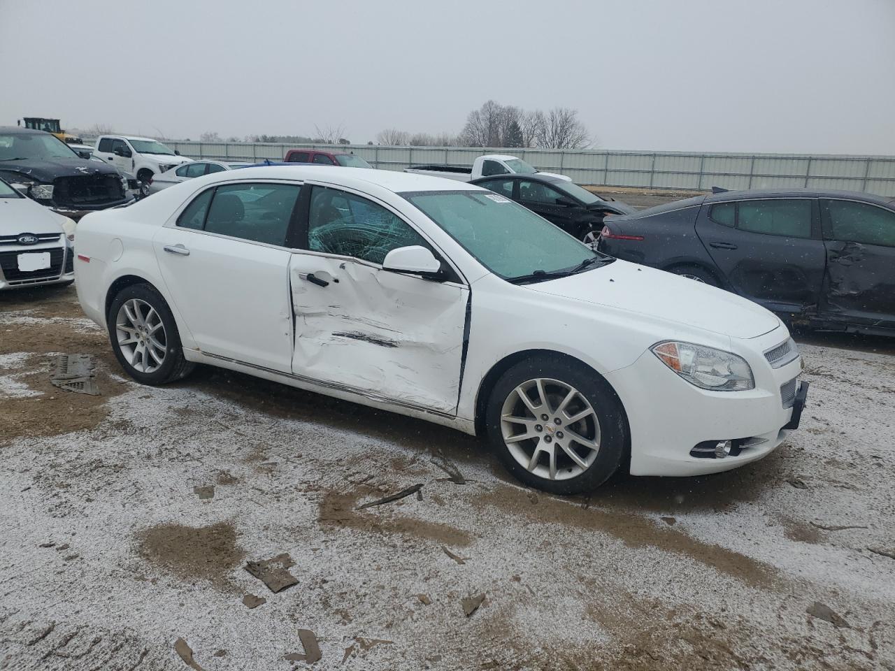 2011 Chevrolet Malibu - Image 4