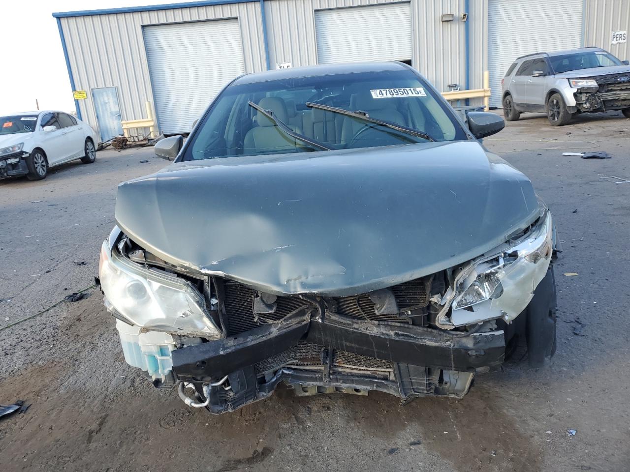 2012 Toyota Camry - Image 5