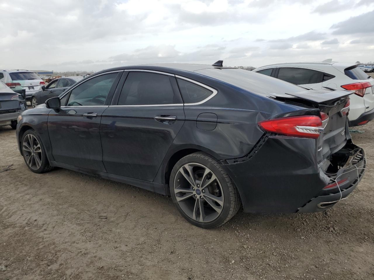 2020 Ford Fusion - Image 2