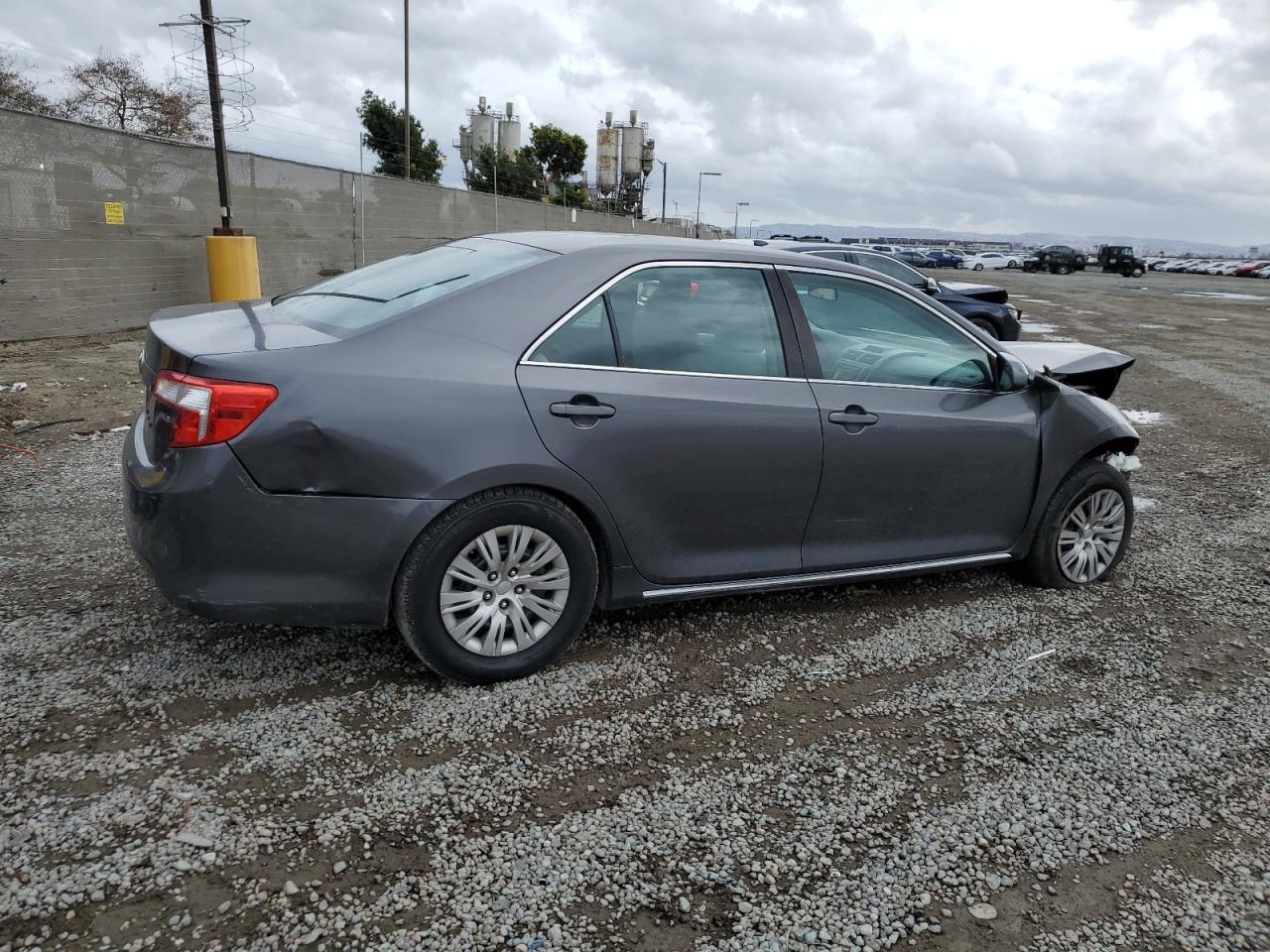 2013 Toyota Camry - Image 3
