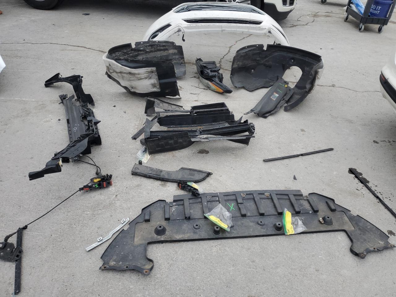 2015 Ford Fusion - Image 12