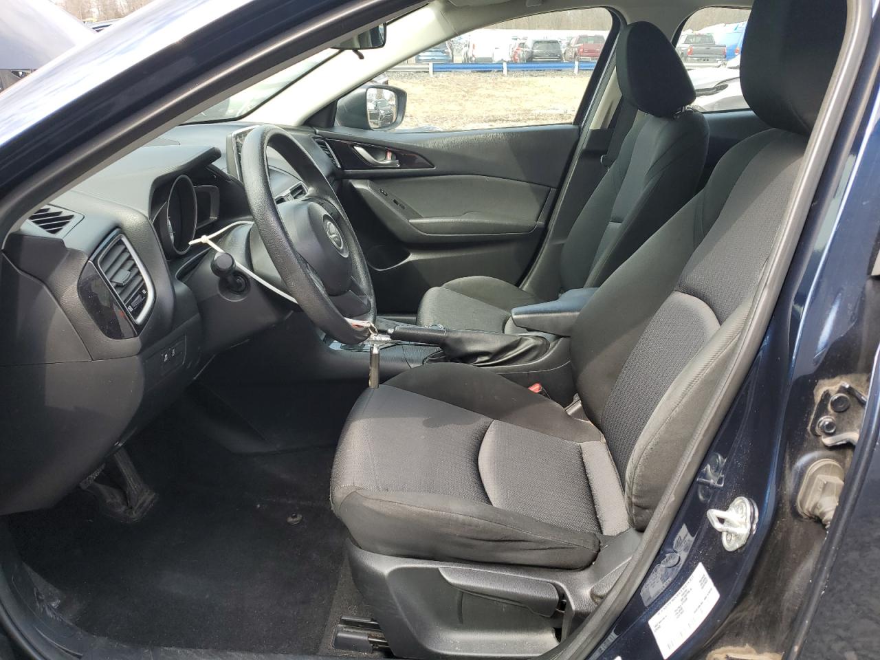 2015 Mazda 3 - Image 7