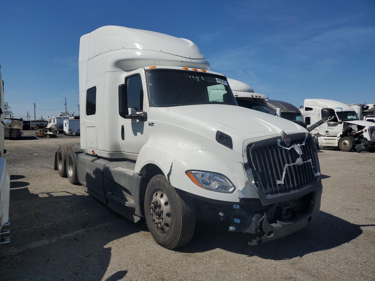 2019 International Lt625 Truck Tractor de vânzare în Bakersfield, CA - Front End