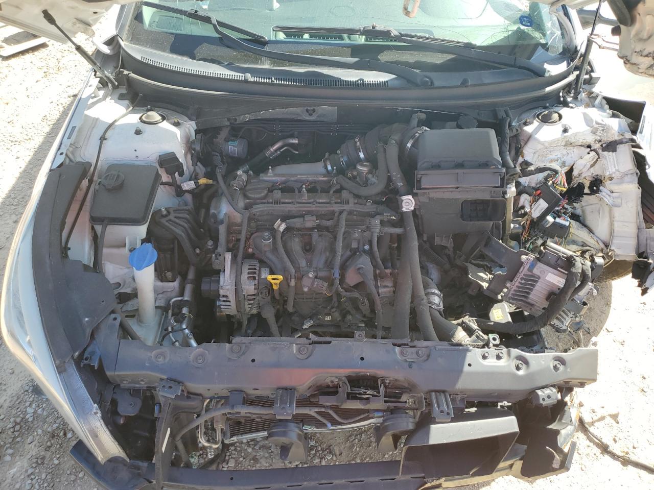 2016 Hyundai Sonata - Image 11