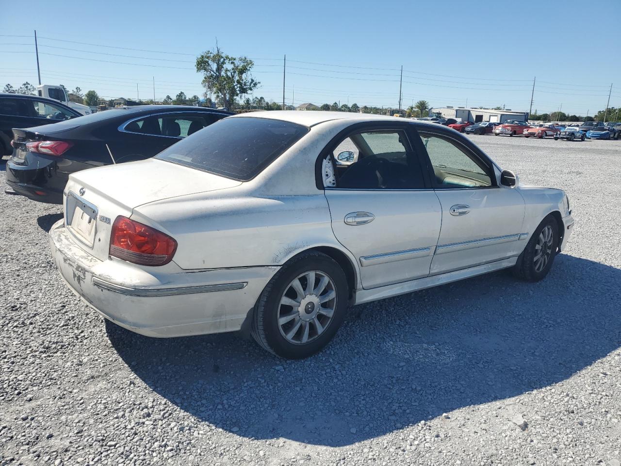 2003 Hyundai Sonata - Image 3