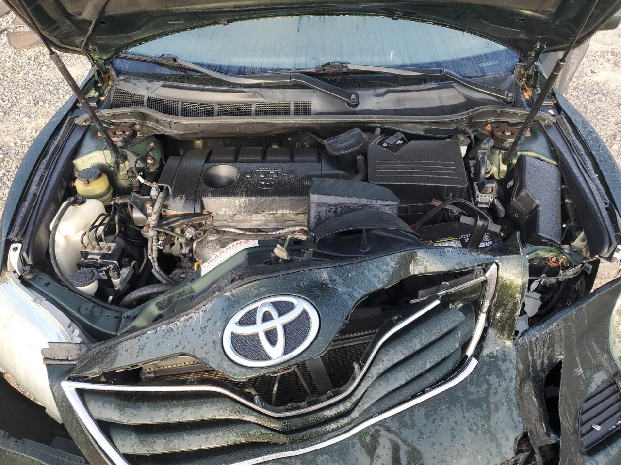 2011 Toyota Camry - Image 12