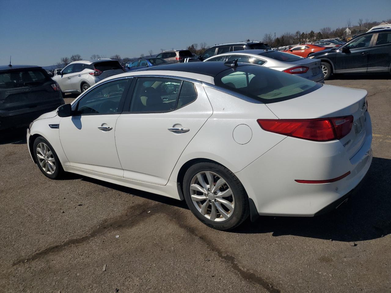 2014 Kia Optima - Image 2
