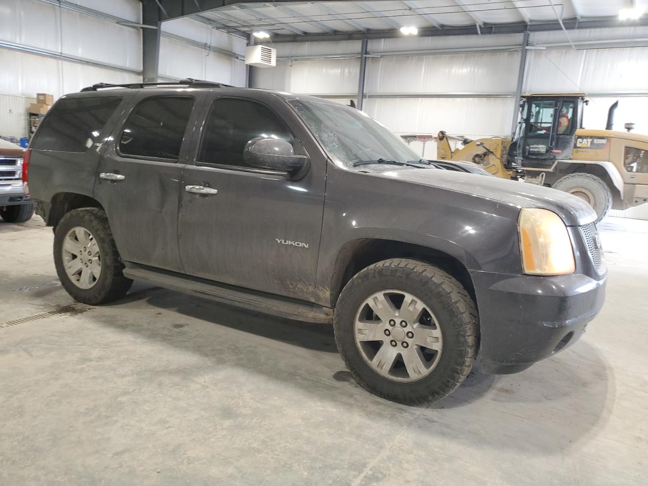 2011 GMC Yukon - Image 4