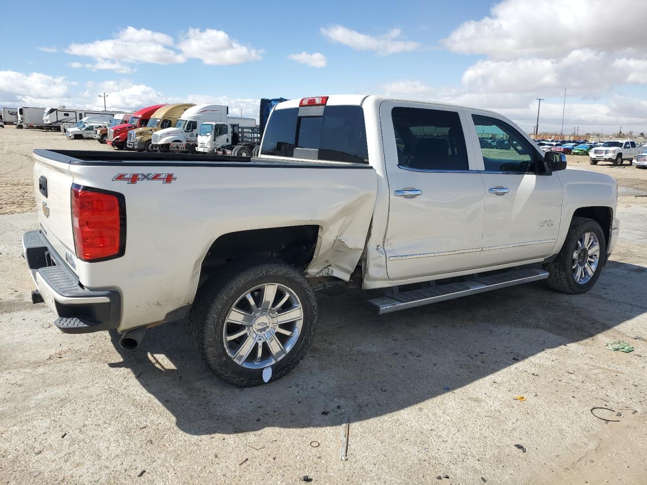 2015 Chevrolet Silverado - Image 3