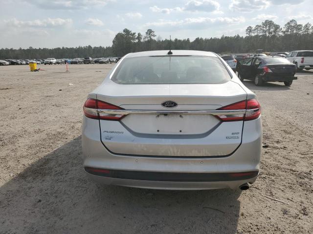 FORD FUSION 2018 Silver