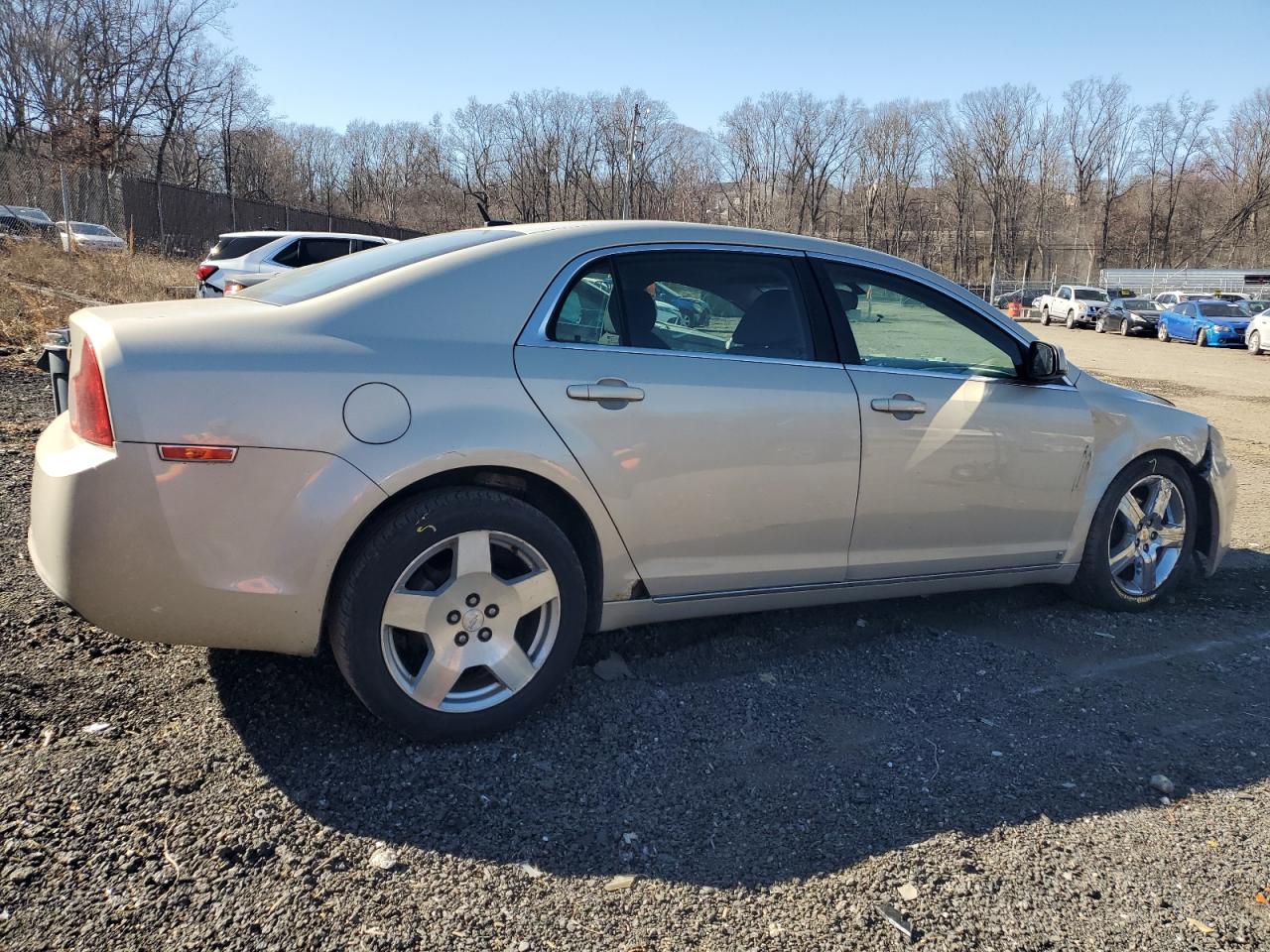 2009 Chevrolet Malibu - Image 3