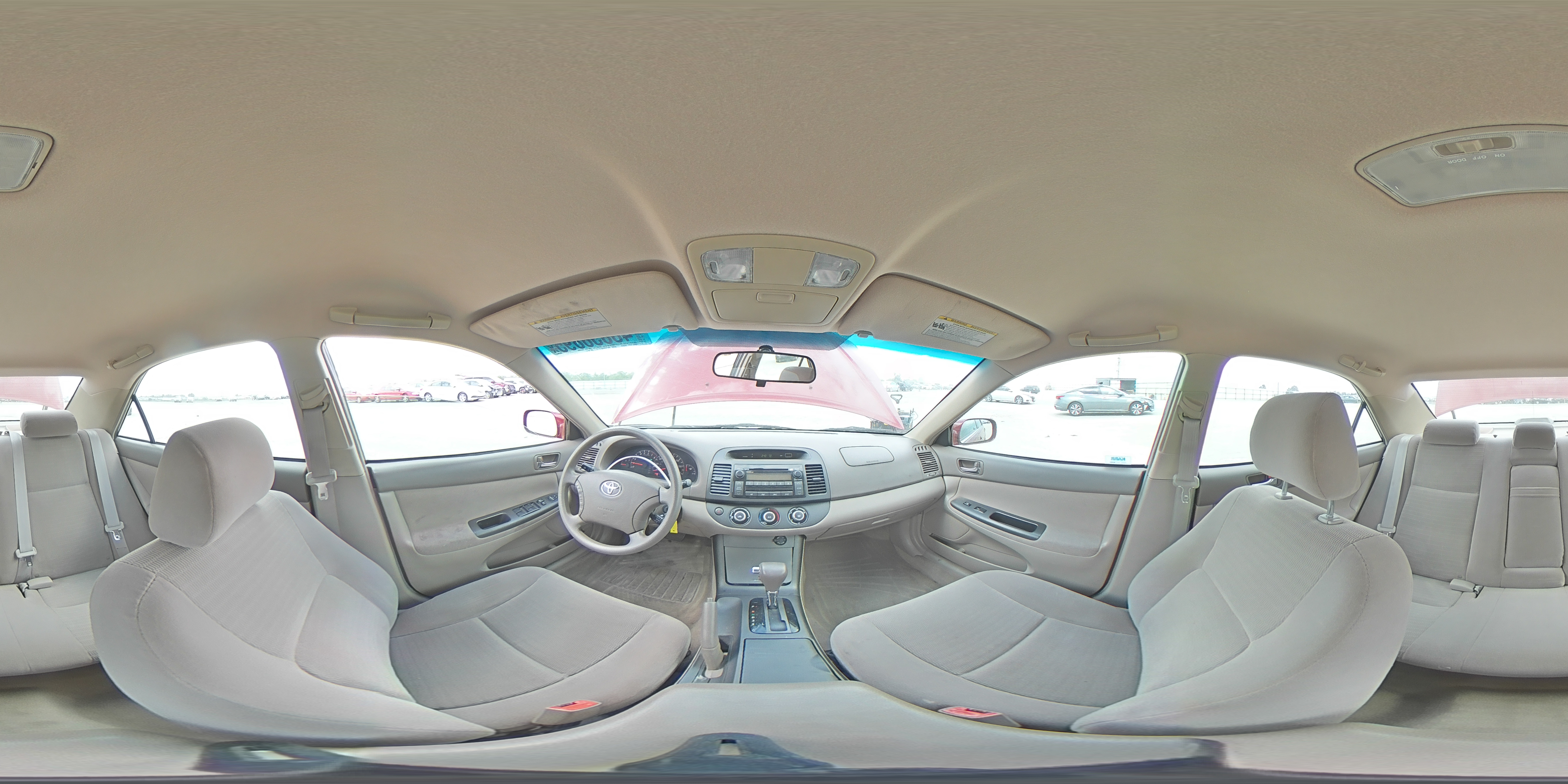 2005 Toyota Camry - Image 13