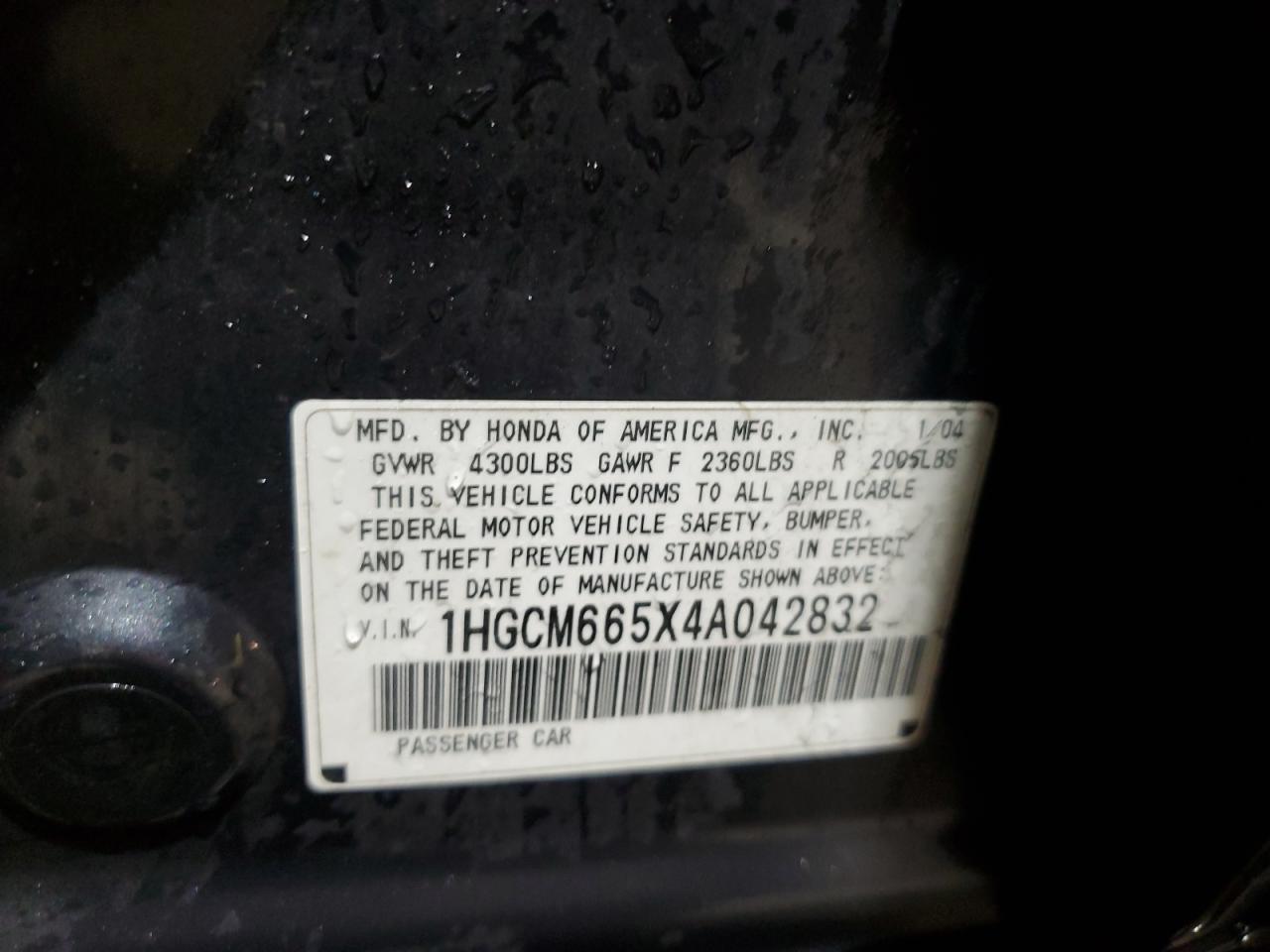 2004 Honda Accord - Image 12