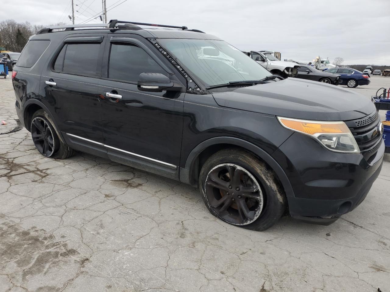 2015 Ford Explorer - Image 4