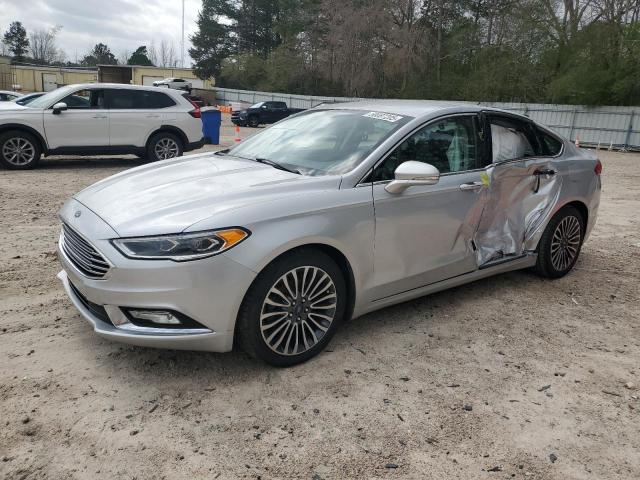 Sedans FORD FUSION 2017 Srebrny